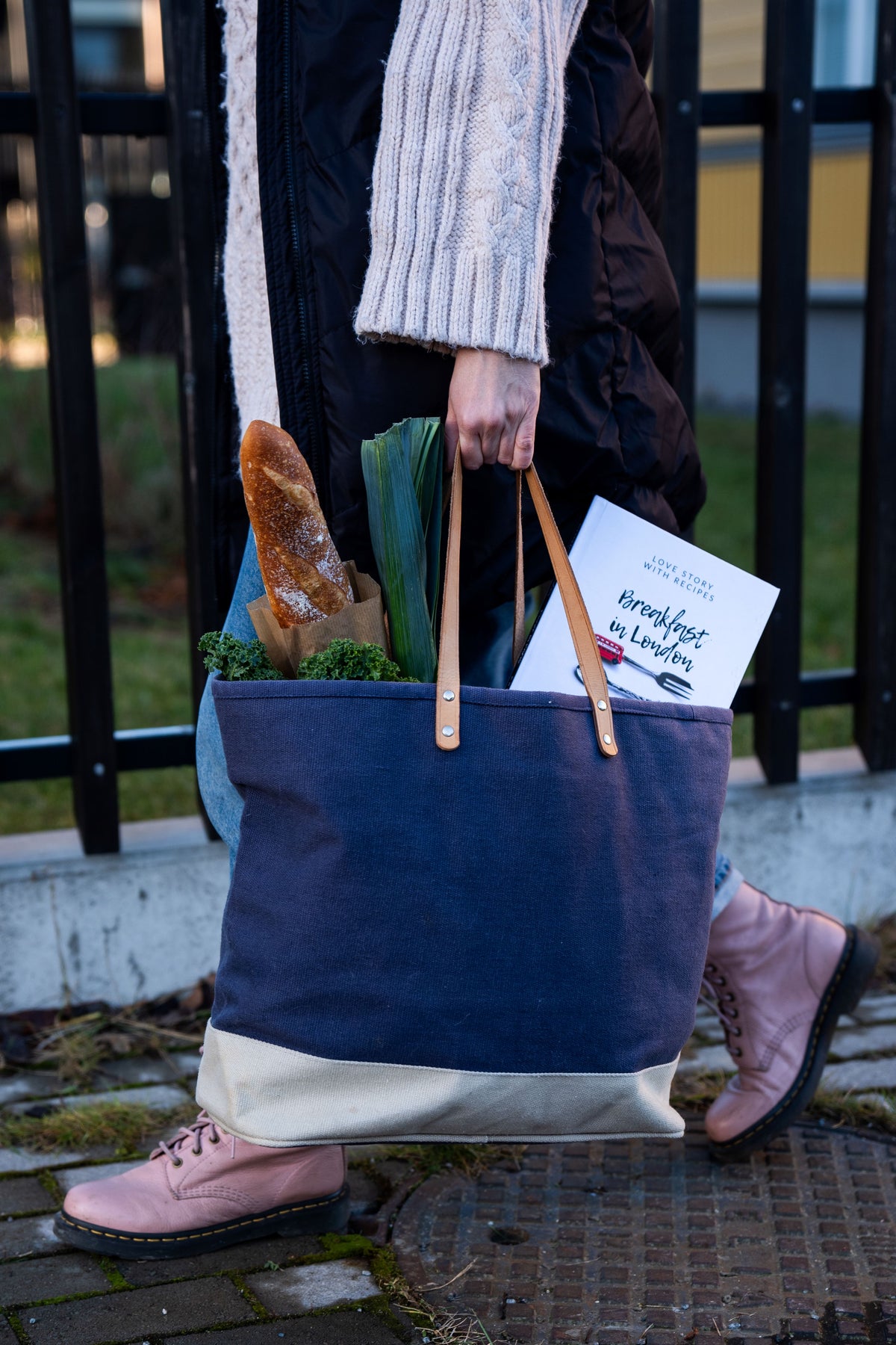 E-book: "Breakfast in London - Dinner in Paris"